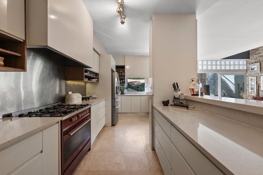4 Bedroom Property for Sale in Tamboerskloof Western Cape